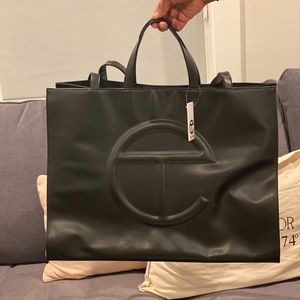 Telfar Large Shopper-Black